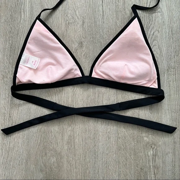 $2/10 Triangle Bikini Top - Size L - Picture 3 of 5